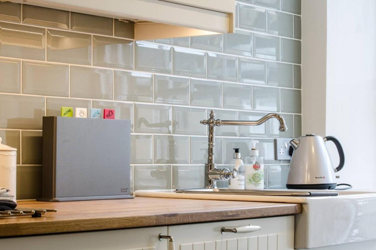 Joivy Stylish Apt In Trendy New Town Location EDI Eksteriør bilde