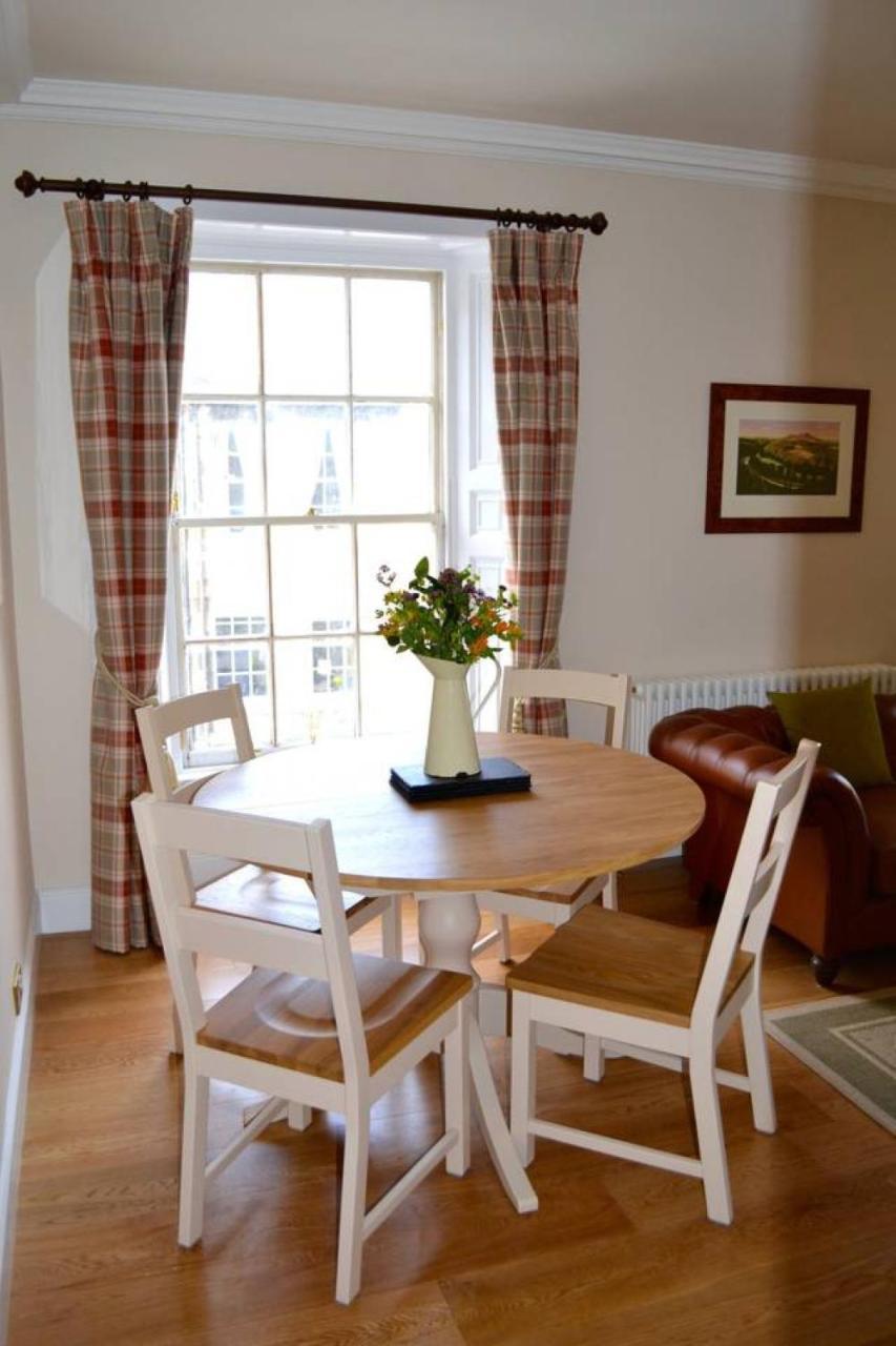 Joivy Stylish Apt In Trendy New Town Location EDI Eksteriør bilde