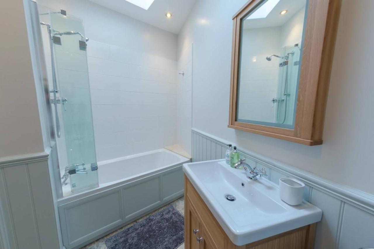 Joivy Stylish Apt In Trendy New Town Location EDI Eksteriør bilde